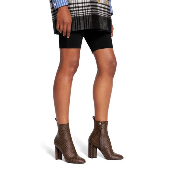 Louis Vuitton Silhouette Ankle Boots Nano Monogram Canvas Brown - Picture 2 of 16